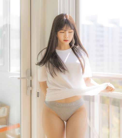 黑郁金香